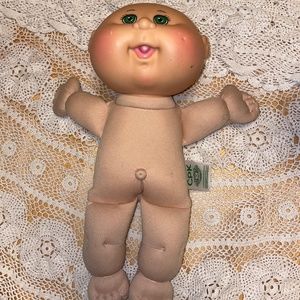 Cabbage patch kid